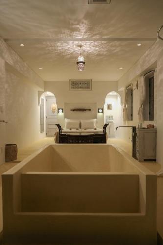 riad lamp