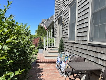 whalers inn