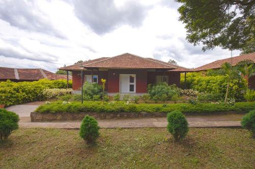 Clover Holiday Village Coorg Resort By Voye Homes,Shanivarasanthe,3 star