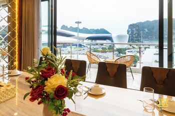 hon gai hotel