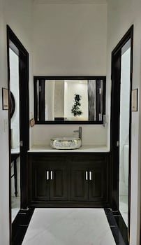 luna oriental