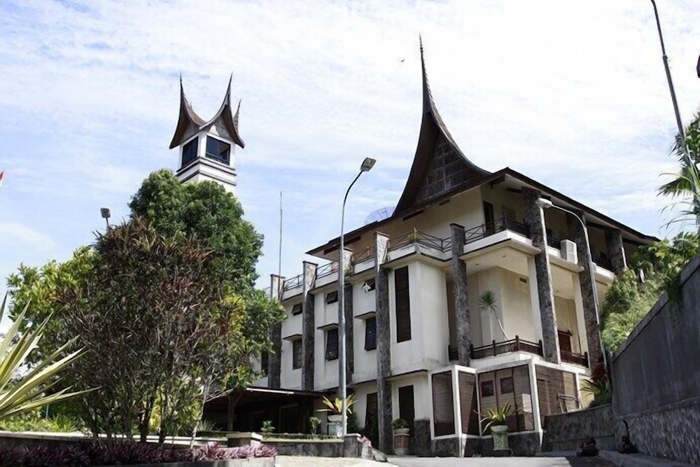 campago resort hotel