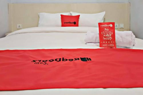 reddoorz cbd polonia medan