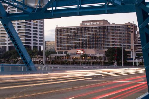 doubletree by hilton hotel jacksonville riverfront