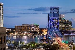 doubletree by hilton hotel jacksonville riverfront
