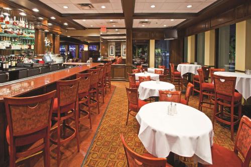 doubletree by hilton hotel jacksonville riverfront