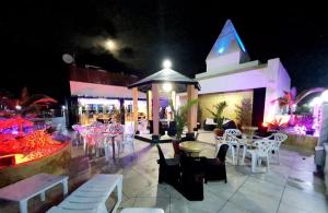 kandi palace