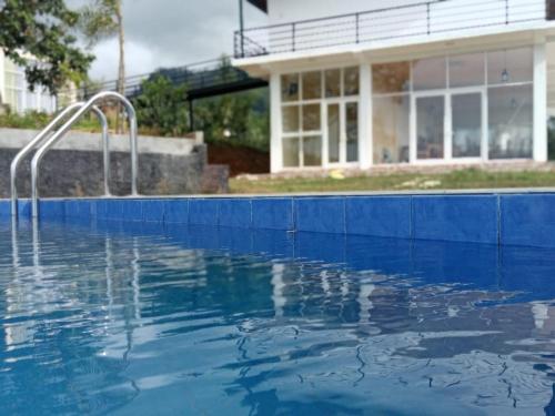 nelinsa resort and spa
