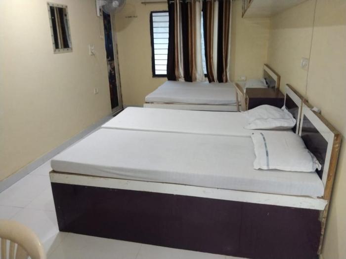 chaitanya kalyan guest house