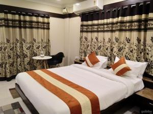 hotel rose mansion manyata tech park