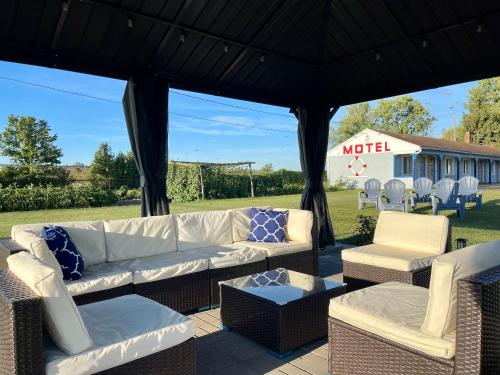 best motel bowling green