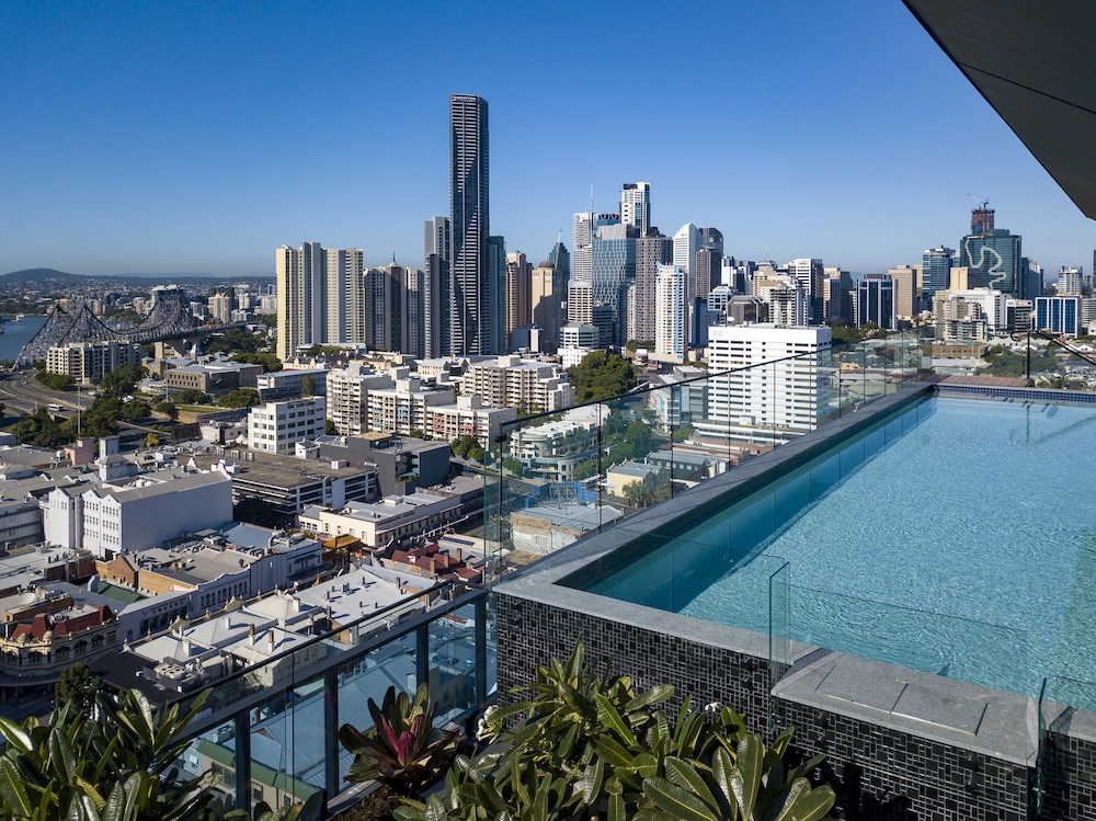 fortitude valley apartments by cllix