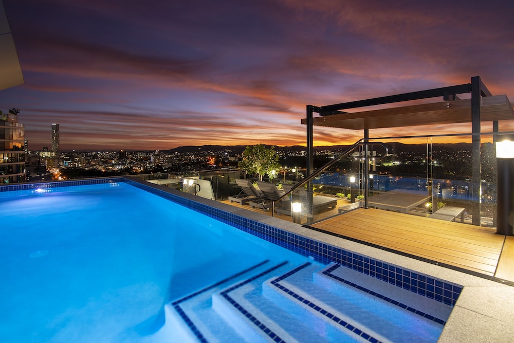 fortitude valley apartments by cllix