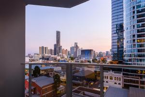 fortitude valley apartments by cllix