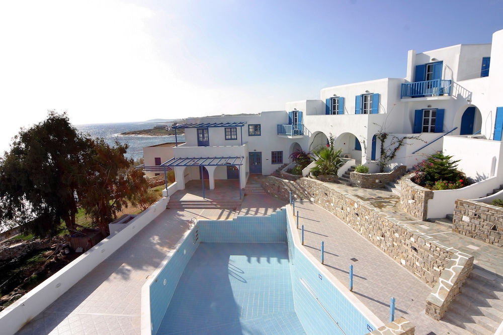 paros
