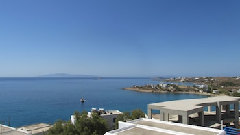 paros
