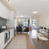 a bright and stylish studio next to darling harbour
