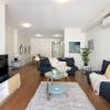 a bright and stylish studio next to darling harbour