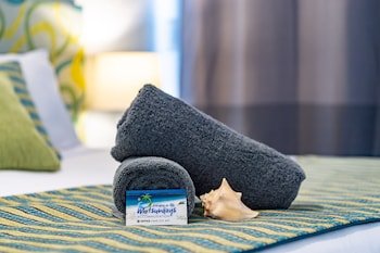 airlie sun and sand accommodation 3