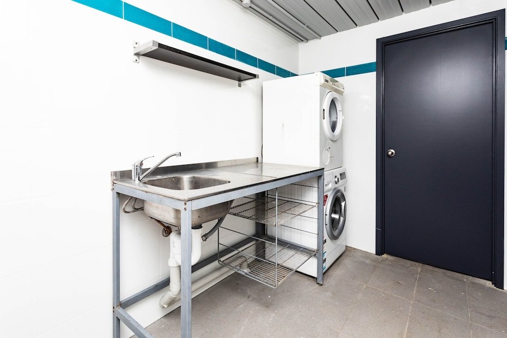 airlie sun and sand accommodation 3