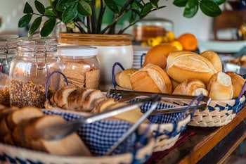 mar egeu arte and pouso