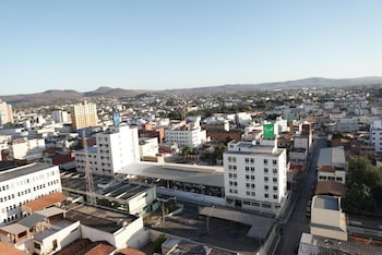 hotel oscar gold