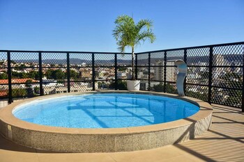 hotel oscar gold