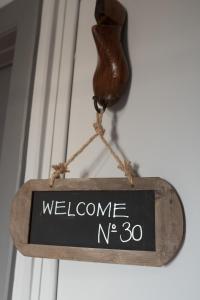 no8 boutique hotel self check in