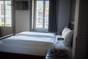 no8 boutique hotel self check in
