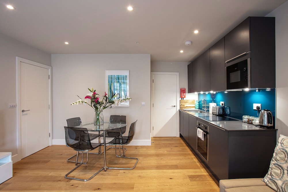 hampden apartments the edward