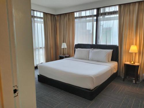 times square suites kuala lumpur by luxhouz