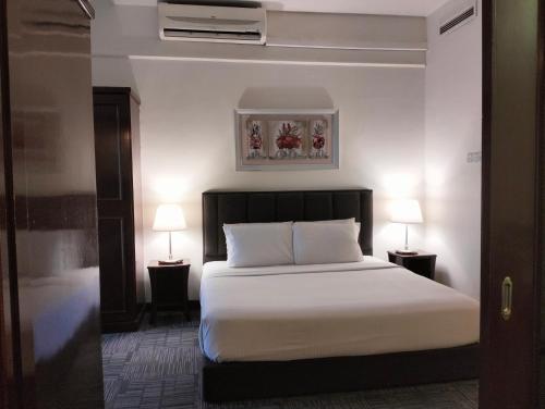 times square suites kuala lumpur by luxhouz