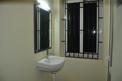hotel panchavarnaa