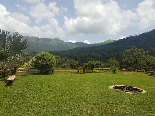 Tropical Blooms Coorg,Kutta>>Kodagu,3 star