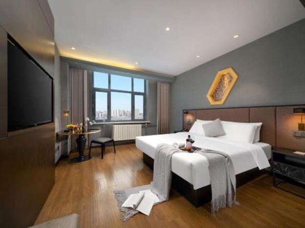 yitel premium harbin west high speed railway station wanda plaza
