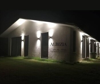 albizia boutique hotel