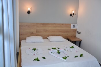 the pera hotel marmaris