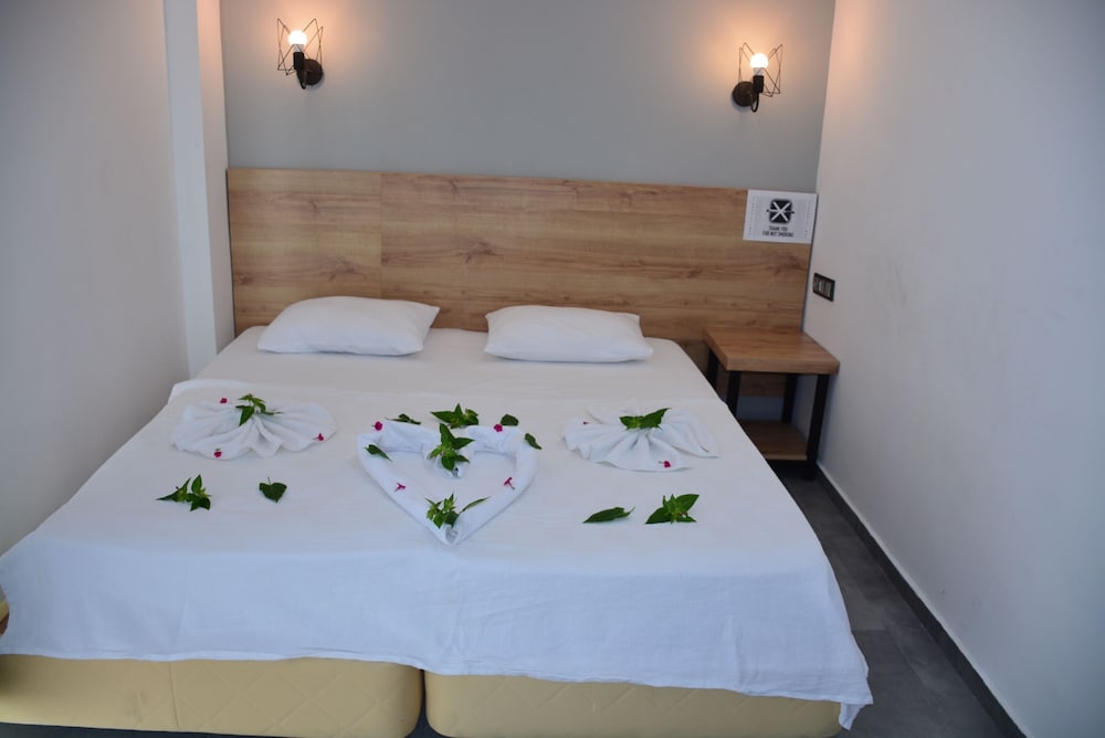 the pera hotel marmaris