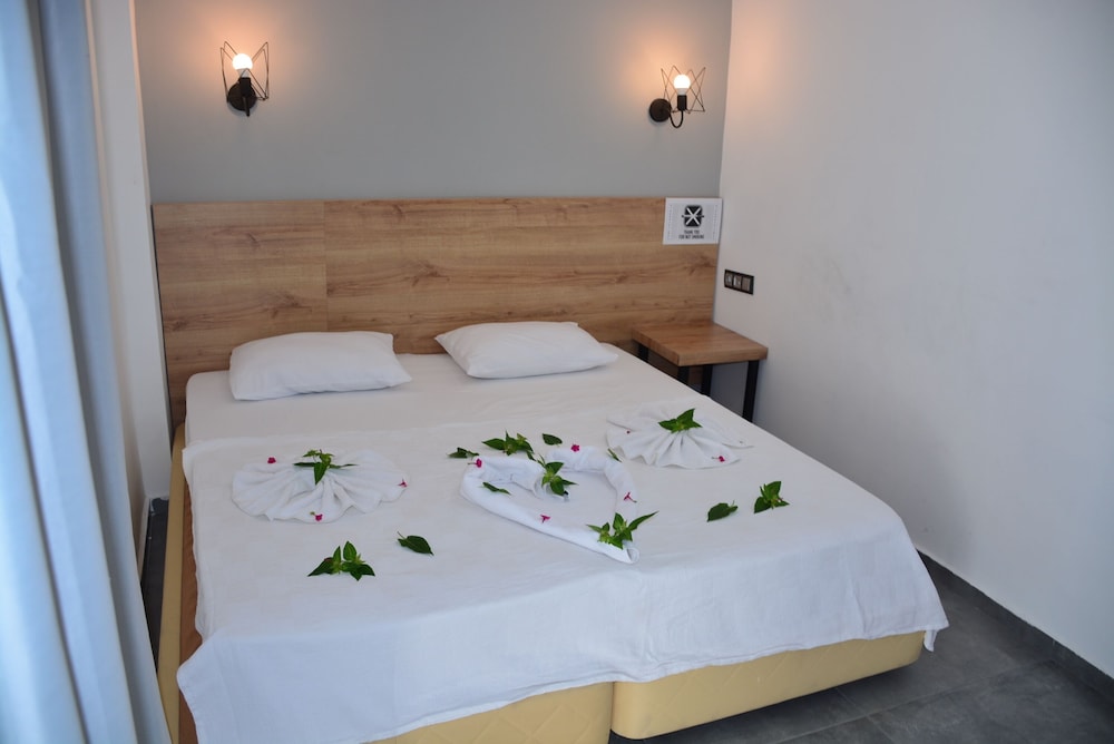 the pera hotel marmaris