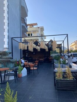 the pera hotel marmaris