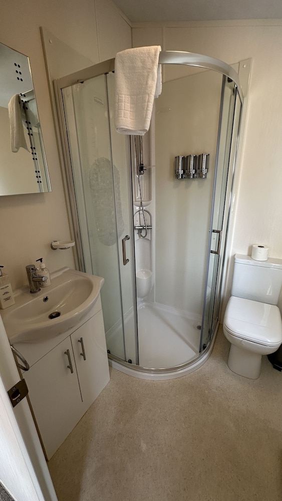 escape holidays limited