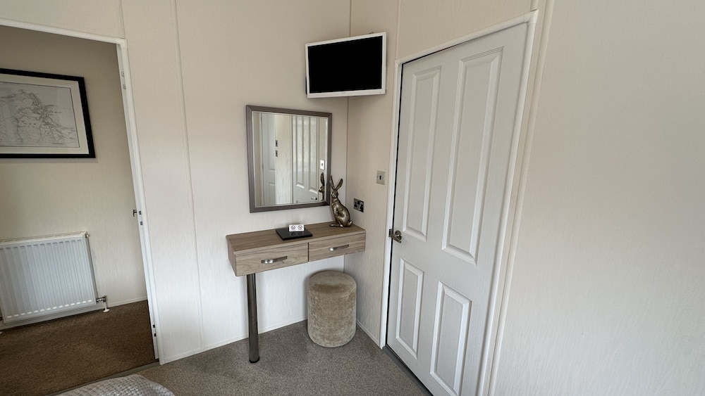 escape holidays limited