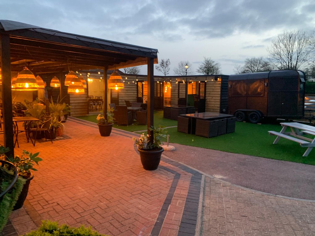 the old red lion inn