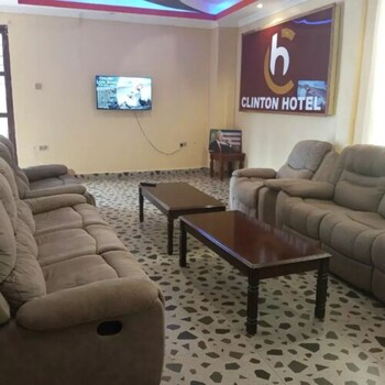 clinton hotel kikuyu