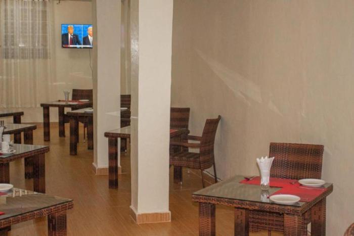 clinton hotel kikuyu