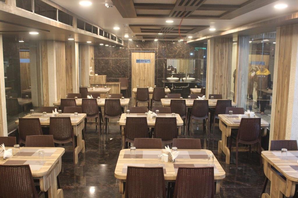 hotel rk international