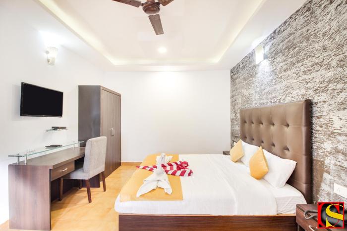 candolim sands