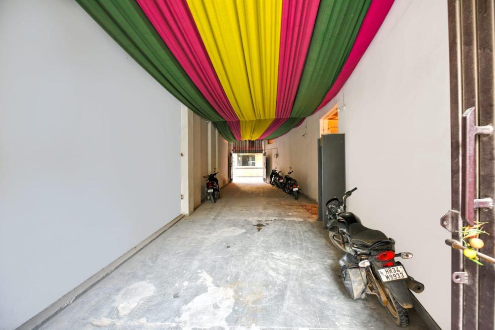 hotel festival at delhi airport