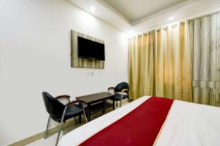 hotel festival at delhi airport