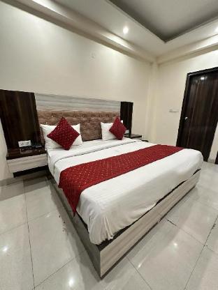 hotel festival at delhi airport